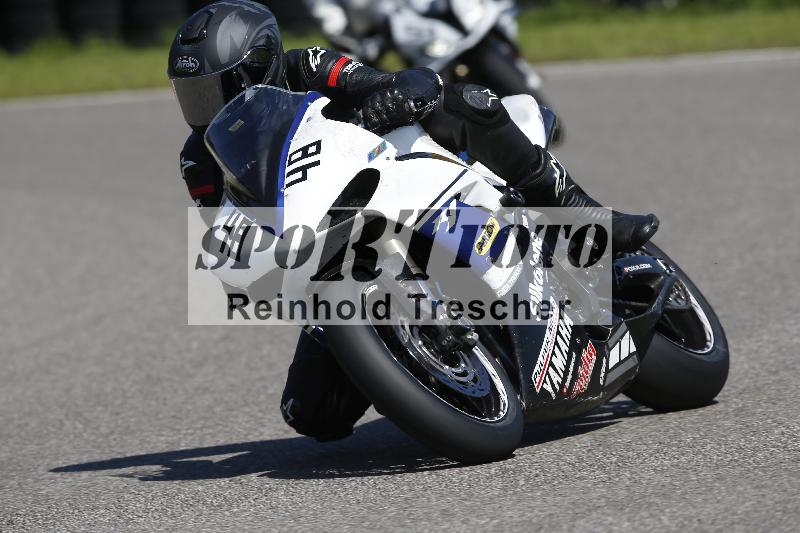 /Archiv-2024/29 12.06.2024 MOTO.CH Track Day ADR/Gruppe gelb/48